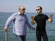 Владимир Путин и Дмитрий Медведев на яхте