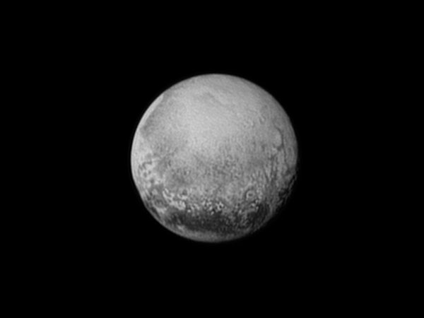 Снимок Плутона, сделанный автоматической межпланетной станцией New Horizons 11 июля 2015 г.