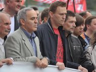 Гарри Каспаров и Алексей Навальный на митинге