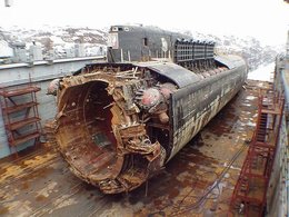 Подводная лодка «Курск» после взрыва