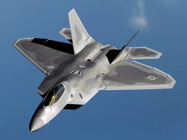 Истребитель F-22