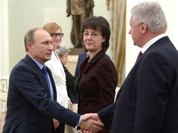 Владимир Путин на встрече с руководителями профсоюзов