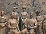Скульптурная композиция, посвященная расстрелу Царской семьи