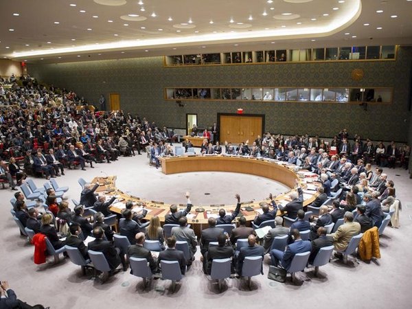 Совбез ООН обсуждает резолюцию по Сирии