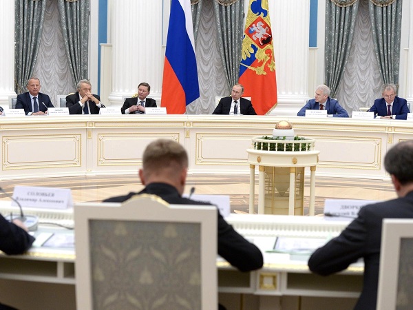 Владимир Путин на заседании Совета по науке и образованию
