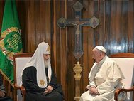 встреча между патриархом московским и всея Руси Кириллом и главой римско-католической церкви папой Франциском