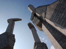 Пхеньян, памятник в честь основания ТПК