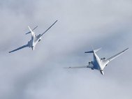 Два Ту-160