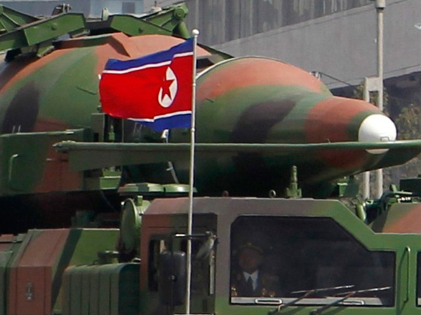 Северокорейская ракета на параде