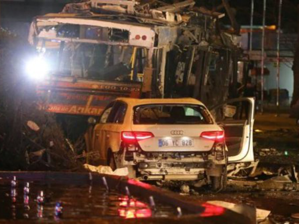 На месте взрыва в Анкаре