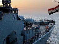Корабль постоянной группировки ВМФ России в Средиземном море у берегов Сирии. 22 января 2016 года