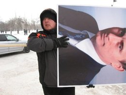 На митинге профсоюзов в Волгограде 18 февраля 2012 года