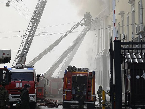 Пожар в здании Минобороны