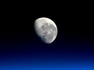Луна, вид с Международной космической станции, 28 марта 2016 г. Фото: ESA/NASA