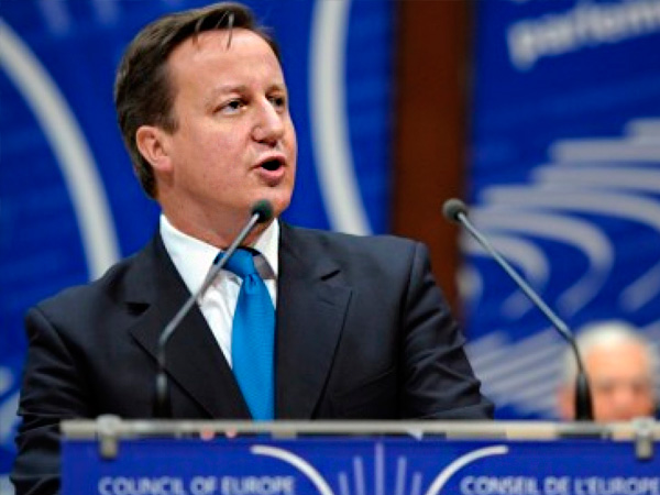 Премьер-министр Британии Дэвид Кэмерон выступает в Европарламенте