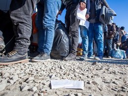 Беженцы на границе. Греция, 2015