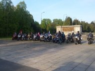 Участники мотопробега «Дороги Победы – На Берлин» в Варшаве