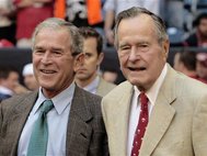 Джордж Буш-младший и Джордж Буш-старший