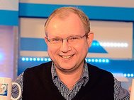 Евгений Васильевич Мокиевский — политолог, шеф-редактор «Канала 12» города Череповца