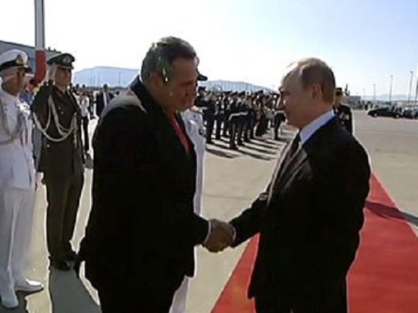 Владимир Путин прибыл в Грецию