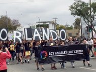 Демонстрация в память о жертвах массового убийства в Орландо. Лос-Анджелес, 12 июня 2016