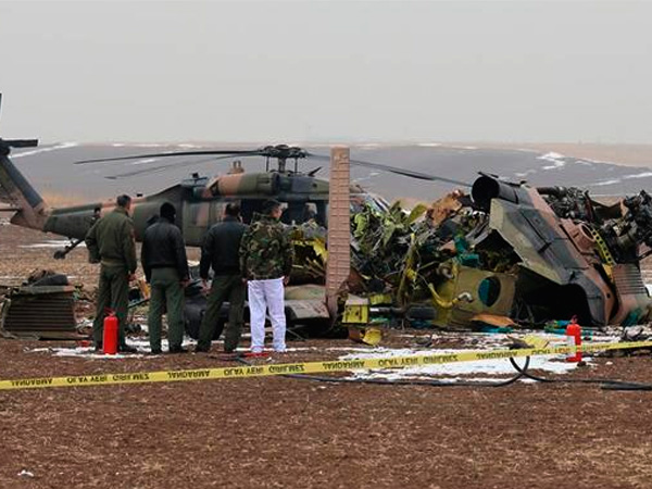Вертолет Sikorsky S-70
