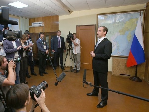 Дмитрий Медведев отвечает на вопросы журналистов. Якутск, 6 июля 2016