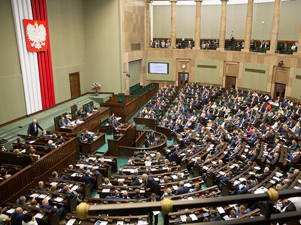 Парламент Польши