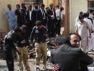 На месте взрыва в больнице города Кветта