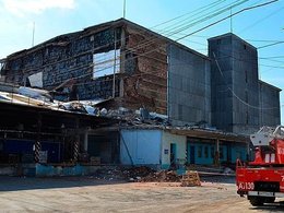 Обрушение стены хладокомбината