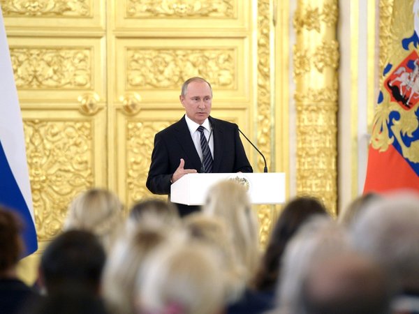 Владимир Путин на встрече с олимпийцами в Кремле