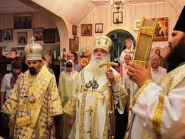 Богослужение на праздник Преображения Господня в Храме Архангела Рафаила на улице Радио