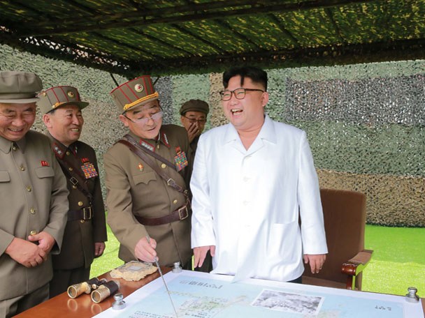 Ким Чен Ын руководит испытаниями баллистических ракет. Фото: ЦТАК