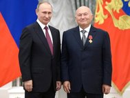 Владимир Путин и Юрий Лужков