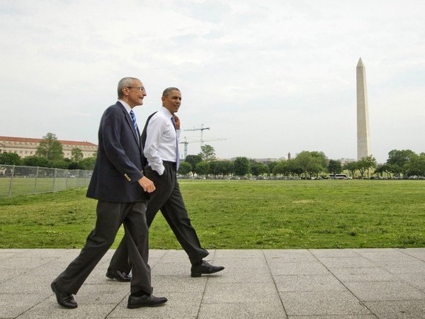 Джон Подеста и Барак Обама. Фото: Твиттер Джона Подесты