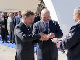 Глава Газпрома Алексей Миллер и президент Белоруссии Александр Лукашенко открывают строительство многофункционального комплекса Группы «Газпром» — «Газпром Центр». 2015 год.