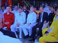 Владимир Путин на встрече с рабочими завода «Этерно» 