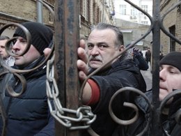 Акция москвичей против сноса дома Приваловых на Садовнической улице. 2015