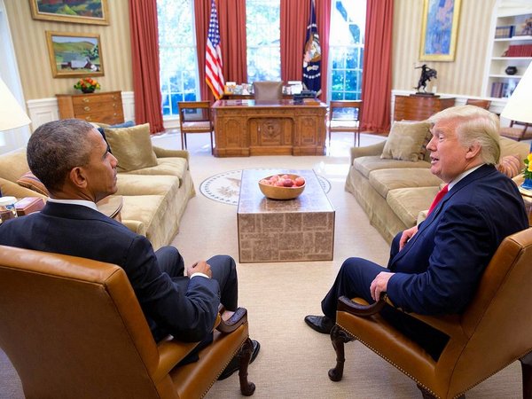Барак Обама и Дональд Трамп в Овальном кабинете Белого дома, 10 нояюря 2016