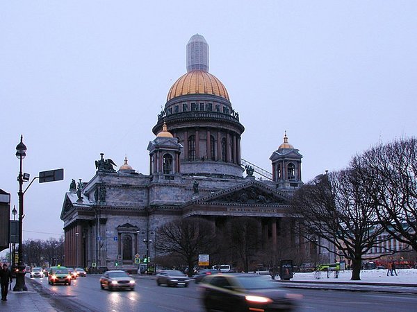 Исаакиевский собор в Петербурге