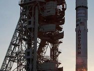 Ракета-носитель "Протон-М" на космодроме Байконур