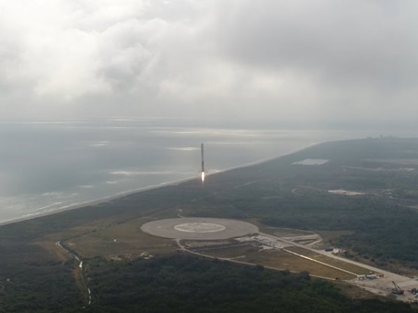 Посадка Falcon9 после запуска на МКС