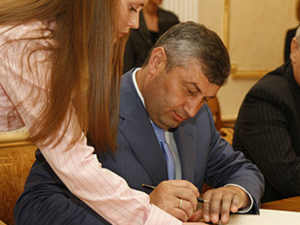 Эдуард Кокойты