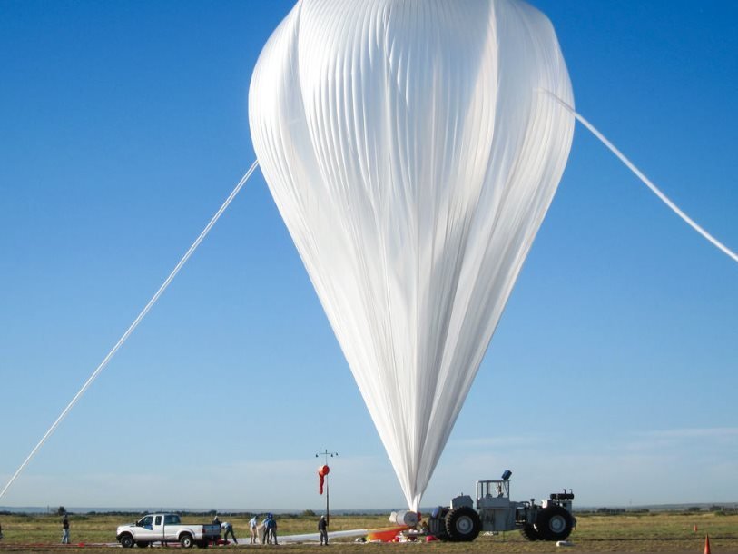Воздушный шар, на котором бактерии были доставлены на высоту в 31 километр