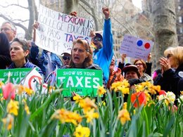 "Налоговый марш" в Вашингтоне
