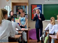 Владимир Путин в школе