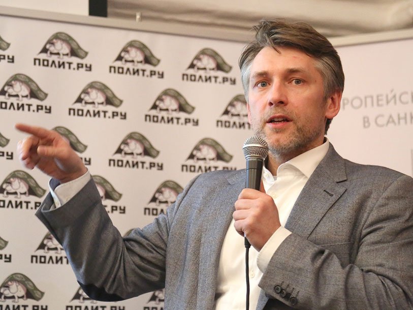 Максим Буев, декан факультета экономики и профессор Европейского университета в Санкт-Петербурге