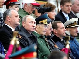 Владимир Путин на параде Победы, 2017 год