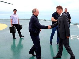 Владимир Путин с главой компании «Газпром» Алексеем Миллером