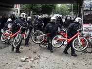 Полиция в Гамбурге на саммите G20